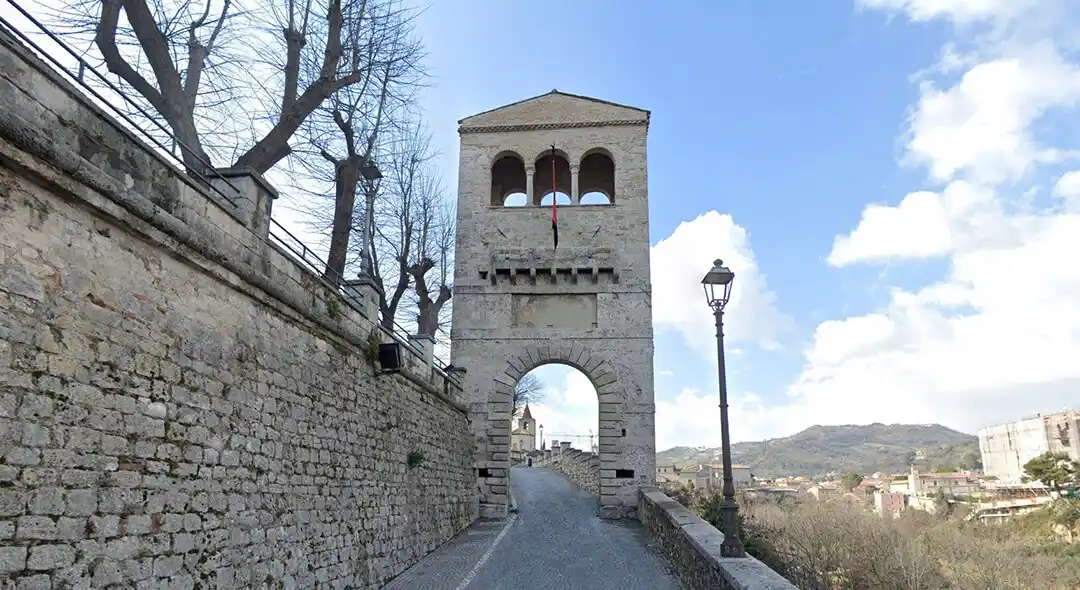 punto-di-arrivo-parcheggio-di-porta-tufilla-ascoli-piceno parcheggio di porta tufilla ascoli piceno